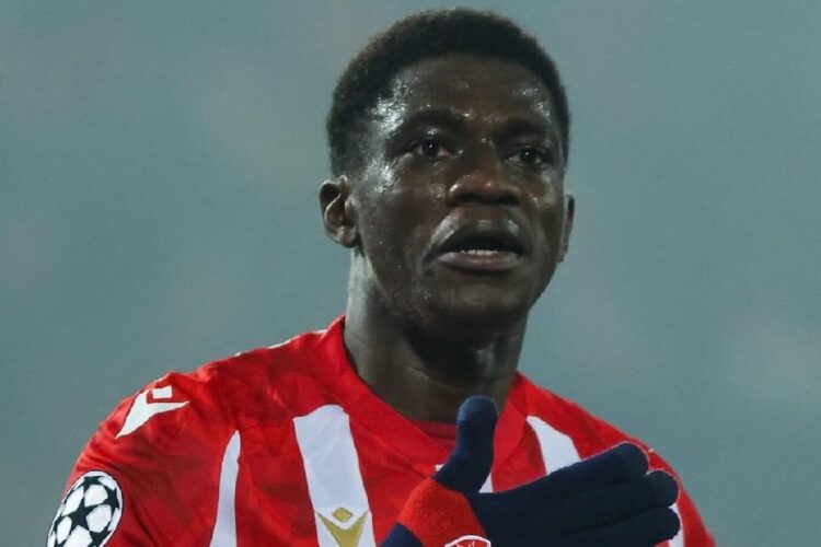 Nasser Djiga dans l&rsquo;équipe type de la 7e journée de la Ligue des champions