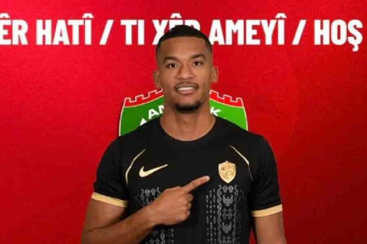 Alban Lafont